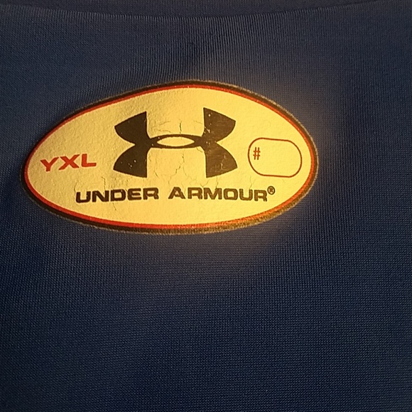 YXL Under Armour Dri-fit shirt - Picture 2 of 2
